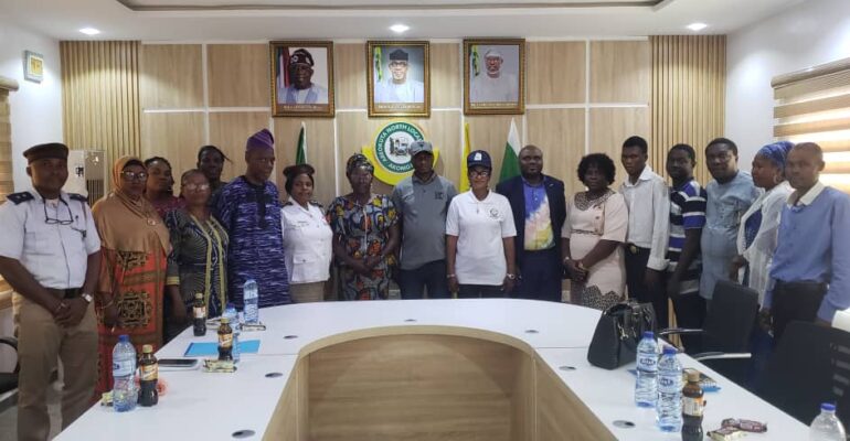 The chairman, Abeokuta North Local Government, Dr. Lanre Oyegbola - Sodipo has welcomed the team of officers from the Bureau of public Procurement ogun state, led by Mrs okunola oluwafumilayo.
